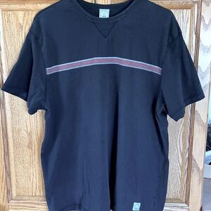 Mens Old Navy t-shirt size L🔥🔥